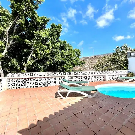 With Private Pool And Sea Views In Guía de Isora