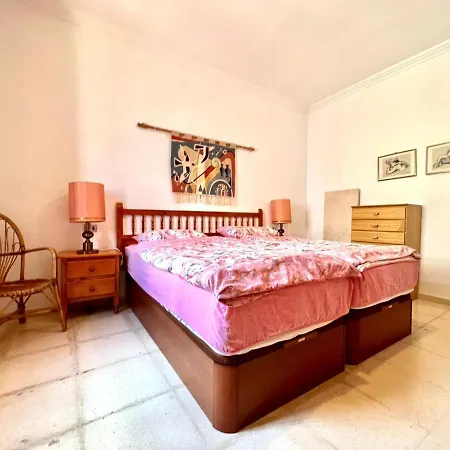 With Private Pool And Sea Views In فيلة *