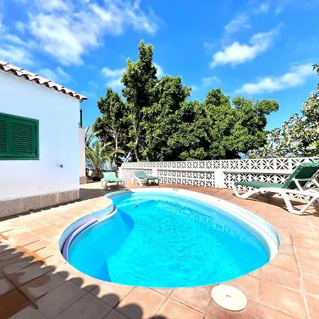 Villa With Private Pool And Sea Views In Guía de Isora