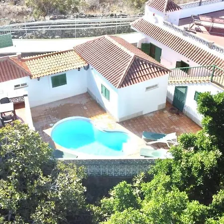 فيلة With Private Pool And Sea Views In